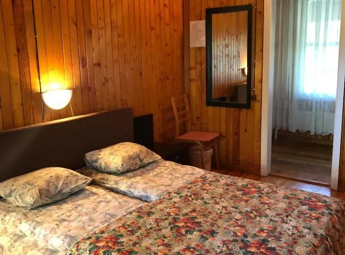 Oravapesa Отель