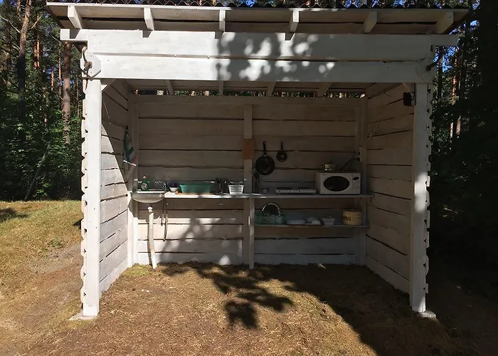 Oravapesa Хяядемеесте